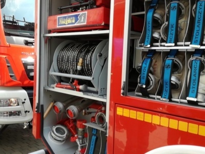 Nietypowa interwencja w powiecie żnińskim. Mieszkańców DPS strażacy wnosili do pokoi