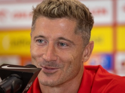 To, co dzieje się w kadrze, jest nienormalne. Lewandowski musi odejść