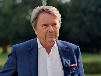 Zbigniew Jakubas ostro o państwowych firmach. Zamiast fachowców 