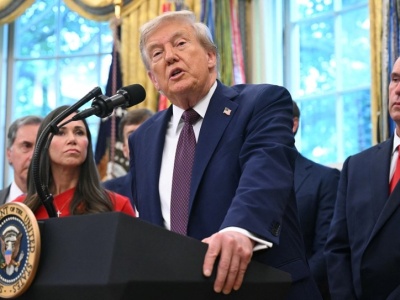 Trump zamroził 2,2 mld dolarów. Sędzia orzekła: Motywowany ideologiczne atak