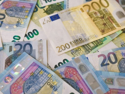 Pieniądze z UE za rządy prawa? Sondaż pokazał, co na to Polacy i Niemcy