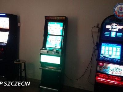 Punkt z nielegalnymi automatami zlikwidowany w Szczecinie