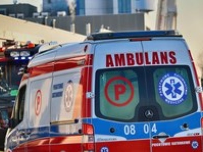 Dramat w internacie. 11-latek wypadł z okna