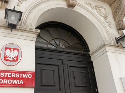 Ratownicy i farmaceuci. Ministra zdrowia kontynuuje spotkania z przedstawicielami samorządów zawodowych