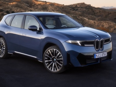 Nowe BMW iX3 pokazane. A precyzyjniej: BMW iX3 50 xDrive Neue Klasse [wideo]