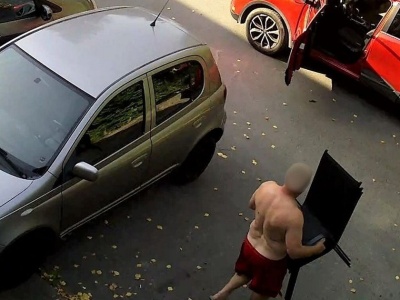 Szczyt bezczelności. Robił to w biały dzień w lokalu