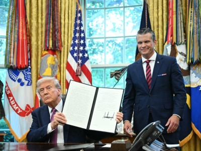 Symboliczna zmiana w USA. Donald Trump podpisał dekret