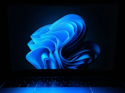Windows 11 zalicza odpływ użytkowników. Wolą starsze systemy