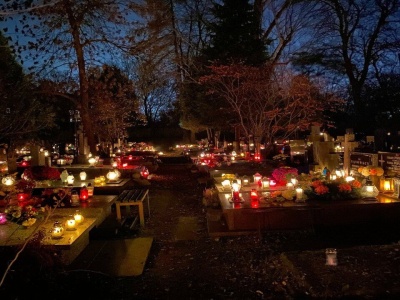 Branża pogrzebowa bije na alarm. Rachunek cmentarny przebił inflację. Samorządy w fatalnej sytuacji
