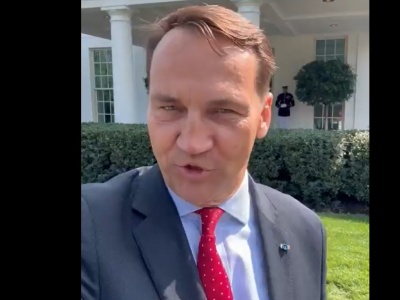 Sikorski w Białym Domu. W sieci zamieścił nagranie skierowane do PiS [WIDEO]