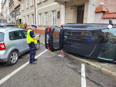 Chełmno. Kierowca wjechał na chodnik i potrącił pięć osób. Policja apeluje