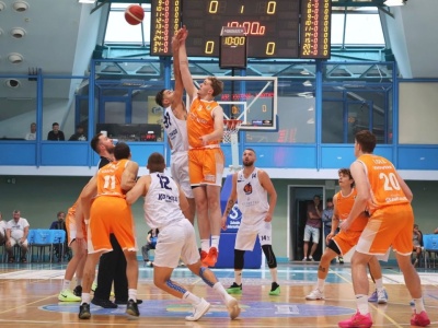 Kotwica ponownie na parkiecie w Kołobrzegu [ZDJĘCIA]