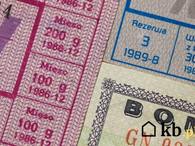 PKO płaci za ten papierek z czasów PRL nawet 27 000 zł! Wielu Polaków wciąż ma go w szufladzie