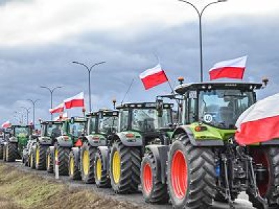 Rozprawa z Mercosur i kolejny kryzys zbożowy. Rolnikom podnosi się temperatura