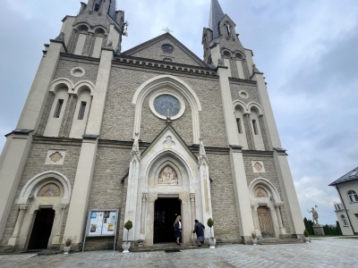 Uroczystości odpustowe w maryjnych sanktuariach