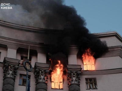 Po raz pierwszy rosyjski atak uszkodził siedzibę ukraińskiego rządu