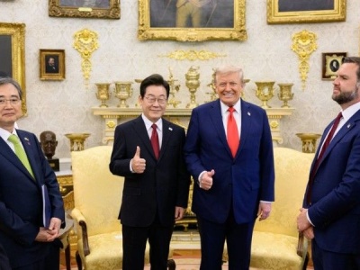 Skuteczność i pragmatyzm dyplomacji. Trump spotkał się z prezydentem Korei Południowej