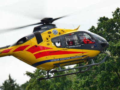 Wielkopolska. W garażu doszło do wybuchu. Ranni ojciec i 6-letni syn