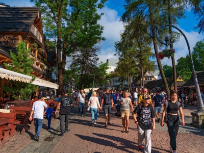 Jakie opłaty turystyczne pobierają samorządy? Są niskie, ale budzą emocje