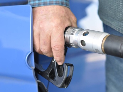 Większość kierowców popełnia ten błąd przy tankowaniu – sprawdź, czy Ty też