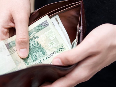 Polacy zaczęli więcej oszczędzać na emeryturę na IKZE. Nowe dane zaskakują