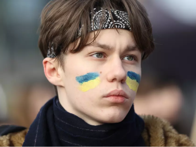 Młodzi Ukraińcy masowo opuszczają kraj. To wynik zgody Zełenskiego