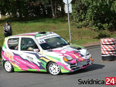 Rajdowcy walczyli o prym na parkingu E.Leclerca w Świdnicy [FOTO/WYNIKI]