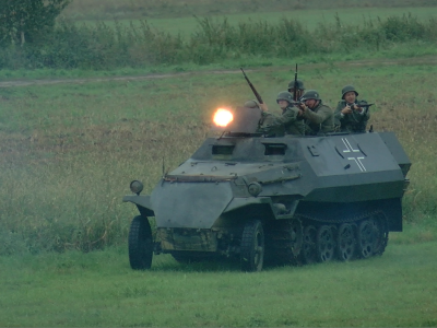 Bitwa pod Beleniem 1939 – rekonstrukcja historyczna przyciągnęła tłumy [ZDJĘCIA]