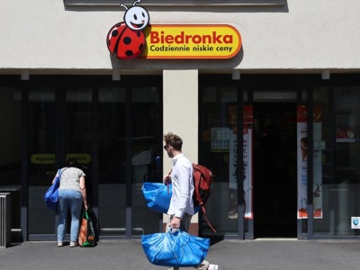 Ekonomista: Szybko rośnie dochód rozporządzalny, ale Polak wciąż może kupić mniej niż Niemiec