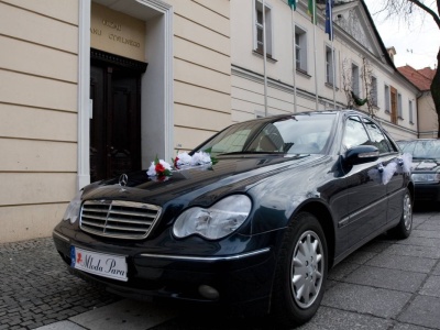 Ta tablica wygląda uroczo, ale może sporo kosztować. Sprawdź, kto zapłaci karę