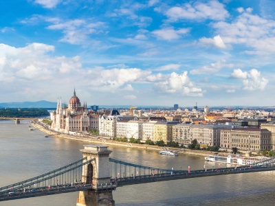 City break, czyli podróżnicze remedium na monotonię codzienności. O fenomenie małych podróży do wielkiego świata