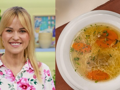 Sekret idealnie klarownego rosołu tkwi nie tylko w tempie gotowania. Ten trik znają wszystkie śląskie gospodynie