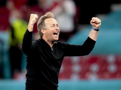 Bayer Leverkusen szuka następcy ten Haga. Faworytem były selekcjoner Danii