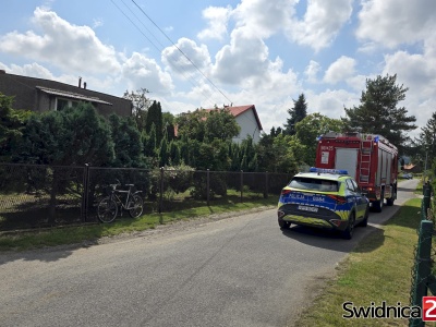 Pożar w budynku jednorodzinnym. Mieszkańcy ewakuowali się przed przyjazdem strażaków