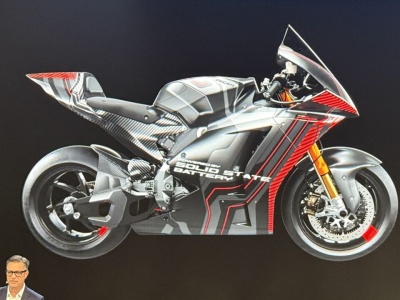 Ducati pierwszym pojazdem Grupy Volkswagena z bateriami ze stałym elektrolitem. „Przewaga dzięki ASSB” również w Audi?