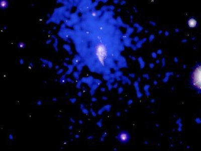 Astronomowie uchwycili moment przebudzenia się supermasywnej czarnej dziury