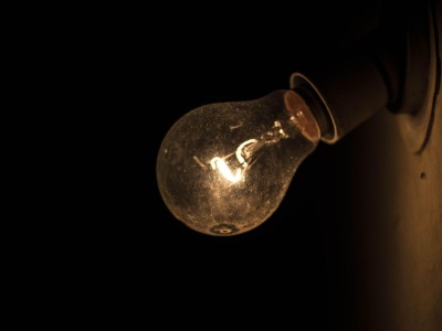 Awaria prądu w Krakowie. Służby usuwają usterki