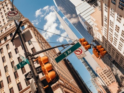 Plajtuje korporacyjna Ameryka. A inwestorzy gwiżdżą na to