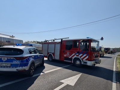 Zderzenie motocyklisty z samochodem na trasie Ostrów – Kalisz (ZDJĘCIA)