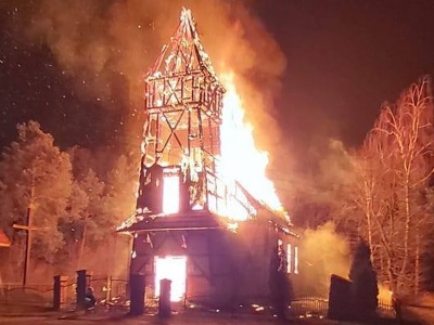 Masowe ataki na Kościół na całym świecie. Co się dzieje?