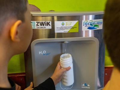 ZWiK uruchomił już ponad 100 poidełek [MAPA, ZDJĘCIA]