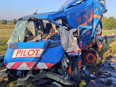 Tragiczny wypadek na A2. Nie żyje kierowca ciężarówki