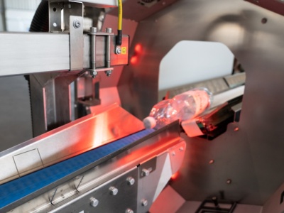 Ruszyło pierwsze w Polsce Centrum Liczenia Opakowań. Nawet 7,5 tys. butelek na godzinę