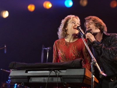 Hudson i Jackman w rytmie Neila Diamonda. Pierwszy zwiastun Song Sung Blue już jest