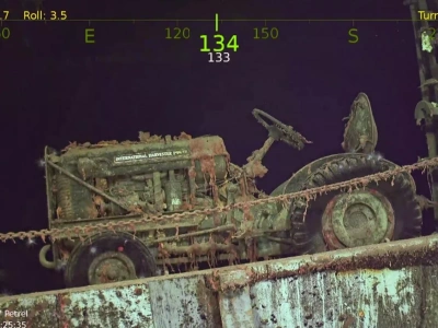 W Pacyfiku znaleziono zabytkowy ciągnik rolniczy. Są już chętni, aby go wydobyć!