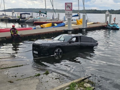 Luksusowe BMW w Wiśle. Niecodzienne zdarzenie we Włocławku