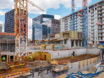 Budowa mieszkań w Nowym Centrum Łodzi nabiera tempa