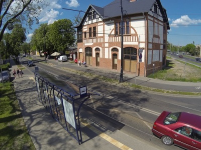 Tramwaj wjechał w samochód osobowy przy ulicy Chodkiewicza - motorniczy z mandatem