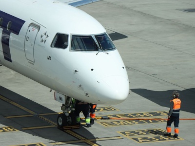 Loty przekierowane na inne lotniska