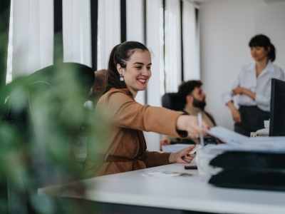 Relacje w pracy mają ogromną moc. Przynoszą realny zysk
